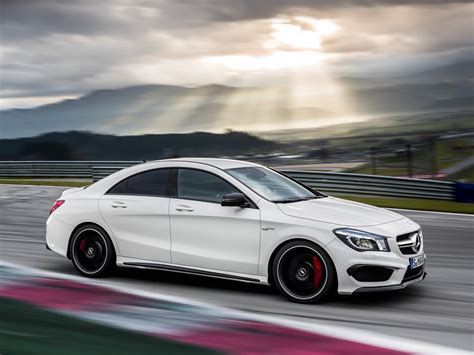 The cla amg boasts the world's most powerful. Mercedes-Benz CLA 45 AMG revealed ahead of New York debut ...