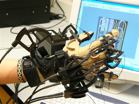 Simularas cualquier cosa, animal o robot, o viajaras por mundos virtuales. El futuro de los juegos de realidad virtual - movies