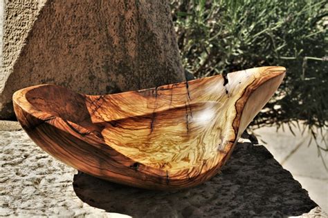 Wooden Bowls. Unique & Handmade. Useful & Decorative.