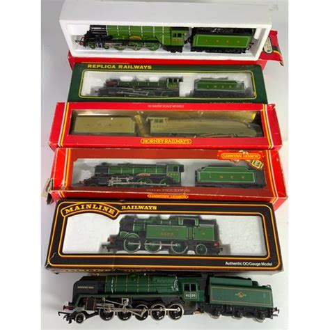 BOXED LOCOMOTIVES LNER INTEREST HORNBY A R SILVER FOX R FLYING SCOTSMAN R