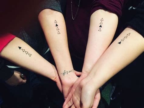 It represents unity and love. Family Tattoo Ideas: 30+ Best Matching Tattoo Designs