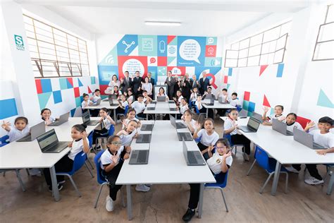 La Apj Inauguró La Primera Aula De Innovación Pedagógica En El Colegio