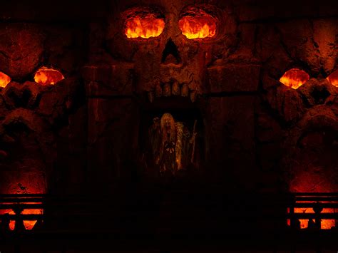 Complete Guide To Skull Island Reign Of Kong At Universals Islands Of