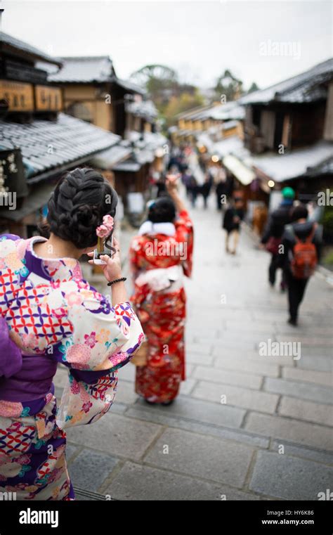 Kyoto Japan January 10 2016 Japanese Women In Traditional Kimono Are Taking Photos An