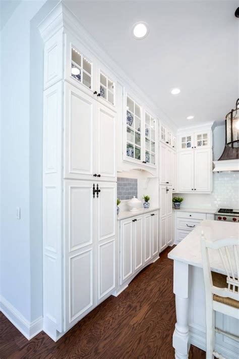 This is the ideal way to give the entire room a compact yet even light source—no dark spots. Recessed lighting in kitchen | Home, Kitchen lighting ...