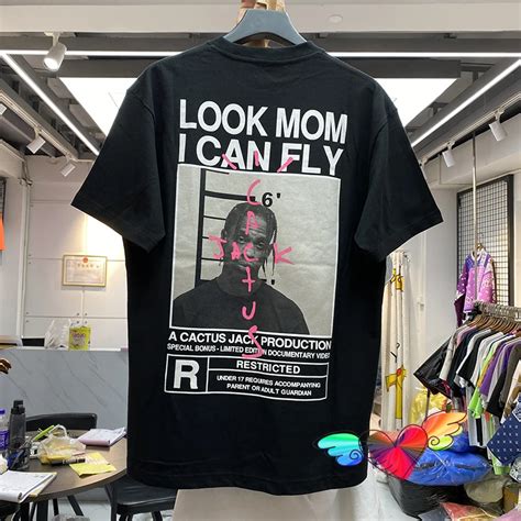 Cactus Jack T Shirt 2021 Summer Men Women Look Mom I Can Fly Travis