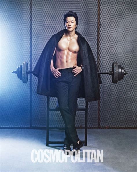 Kwon Sang Woo Shows His Muscular Body On Cosmopolitan Magazine