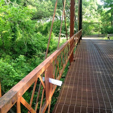 historic willow springs bridge in fayetteville texas fayetteville willow springs bridge