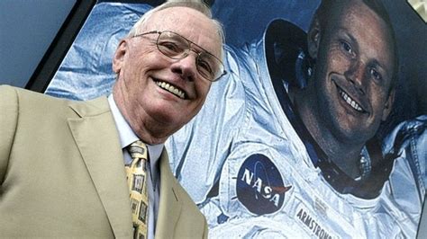 Scientists Tributes To Reluctant Hero Neil Armstrong Bbc News