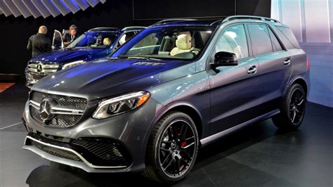 Top 10 fastest suv in 2017