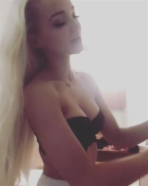 Dove Cameron Sexy The Fappening
