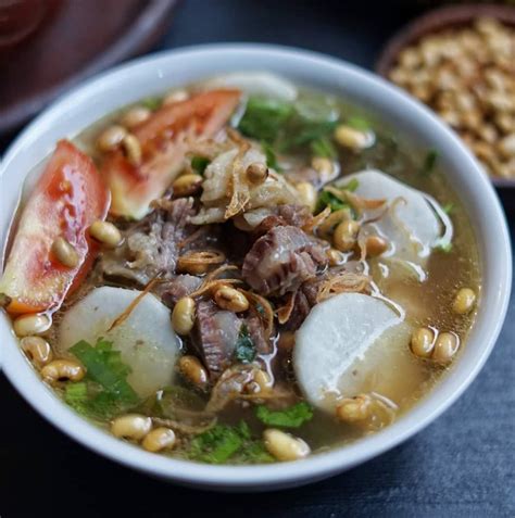 Pada umumnya cara membuat kimchi ini menggunakan sayuran seperti sawi putih dan lobak. Soto Bandung - Resep Masakan Myta