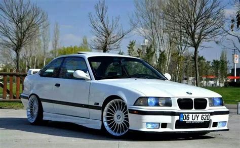 Bmw E36 M3 White Dream Cars Bmw Bmw Cars Bmw M Series Bmw Motors