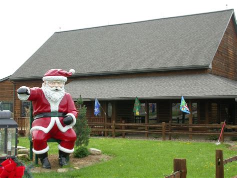 Santas Lodge Near Holiday World In Santa Claus Indiana Santa Claus