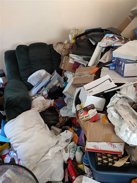 What Does Hoarding Really Look Like In Pictures Overcome Compulsive
