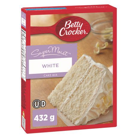 Eggs and oil round out the rest of the necessary ingredients. Betty Crocker SuperMoist White Cake Mix | Walmart Canada