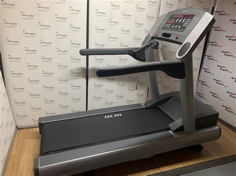 Life Fitness 95ti Treadmill Reconditioned Running Machine Silverline