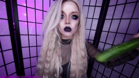 Goth Girlfriend Slaps Your Cock Youtuber Twitch Streamer → Nsfw Videos On Onlyfans 💰🔥