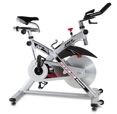 This design encourages a more intensive workout. Everlast M90 Indoor Cycle Reviews / CycleOps Pro 300PT ...