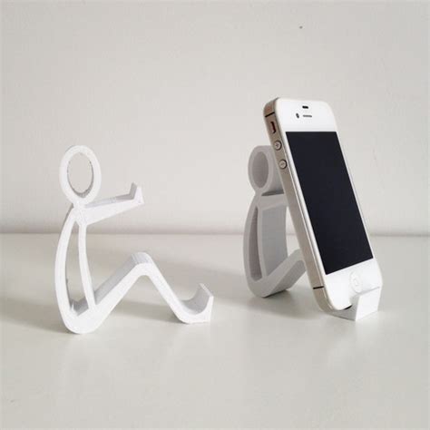 Free 3D printer file phone stand ・ Cults