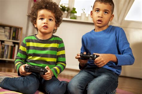 Because the old wooden chair your grandma gave you will become particularly irritating for the buttocks after 20 minutes of play! 9 Benefits of Video Games for Your Child | Parents