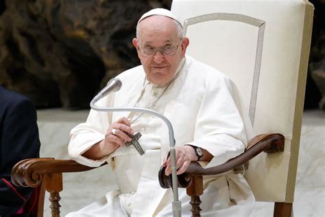 Pope Francis Open To Blessings For Same Sex Couples Not Women Priests