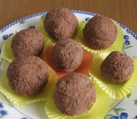Palline di ricotta al cacao - Veganblog - ricette e ...