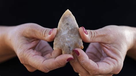 2500 Year Old Arrowhead Found In Connecticut Backyard Associated To