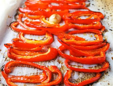 how to roast red peppers tastefulventure