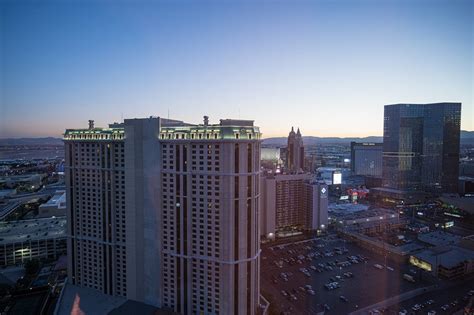Is there anything else you'd like to ask hollywood tower? Luxury Studio Suite Center of Strip Hotel Elara Hilton ...