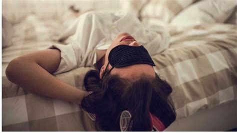 How Can Different People Survive On Different Amounts Of Sleep Bbc Science Focus Magazine