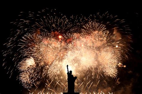 Jul 4 Macys Fourth Of July Fireworks Show New York City Ny Patch
