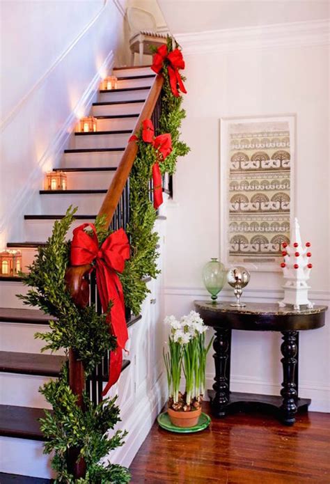 27 Christmas Staircase Decor Ideas That You Will Love Feed Inspiration