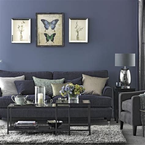 From curtains to rugs, navy accents will give your living room a modern touch. Traditional Living Room Pictures - house to home