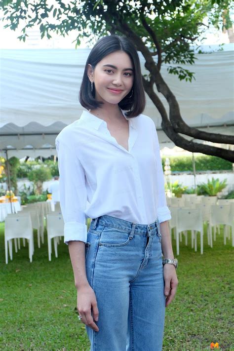 ใหม่ ดาวิกา ทำใจสั่นอีกแล้ว โพสท่าเบาๆ แต่ชุดแซ่บมากจ้า ใหม่ ดาวิกา เห็นใจ FC จีนถล่มไอจีให้ลบรูป ดราม่าล่มแฟชั่น ...