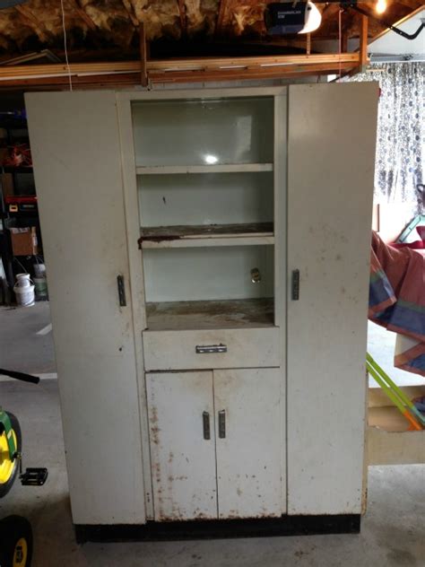 You may select among the ideal metal file cabinet makeover to boost your home. Metal Cabinet Makeover {Roadside Rescue}