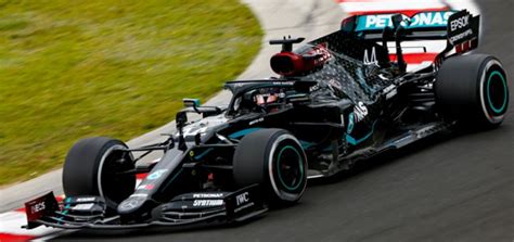Após fazer dobradinha na classificação horas antes da largada do gp do japão da fórmula 1, em suzuka, a ferrari apareceu como favorita para mais uma vitória. Fórmula 1 ao vivo e online: Saiba onde assistir ao Grande ...