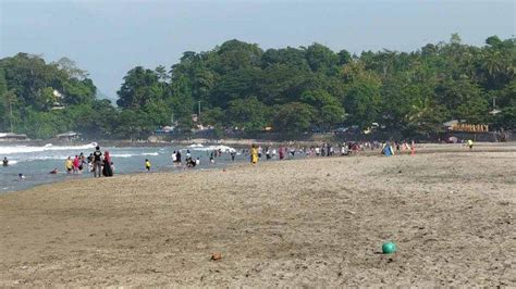 Hari Libur Pagi Ini Kawasan Pantai Di Sukabumi Dari Pantai Karang Hawu