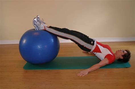 Bridging On The Exercise Ball