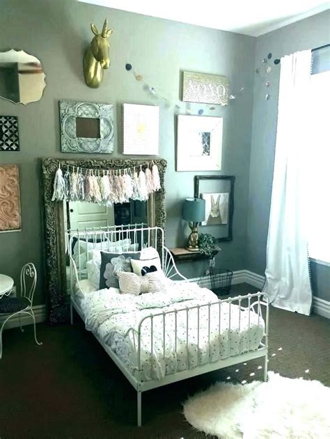 Even browse decorative wall accents. twin bed boy bedding | Cute bedroom decor, Bedroom ...