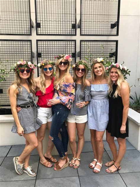 A Downtown Charleston Bachelorette Flower Crown Party At King 583