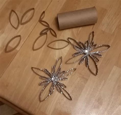 From Toilet Paper Tube To Christmas Ornaments In 6 Easy Steps Toilet