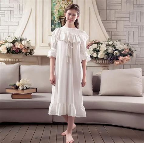 Vintage Sleepwear Women Nightgown Dress Sleepwear Princess Nightgown