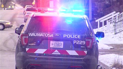 Wauwatosa Police Warning Drivers To Stop Warming Up Cars Unlocked And Unattended