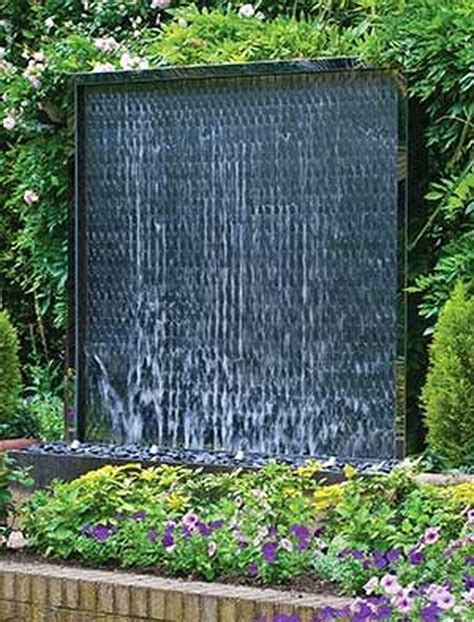 Stylish Outdoor Water Walls Ideas For Backyard32 Water Walls Water