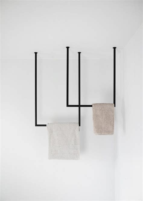 Merino decke schwarz weiss von lango home online kaufen bei monoqi. TENSI - Metallbude SK GmbH | Bad decke, Handtuchhalter ...