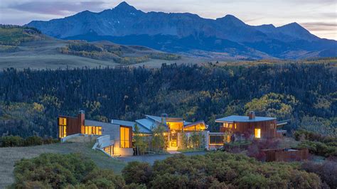 An Upscale Colorado Mountain Retreat With Panoramic Views Mansion Global