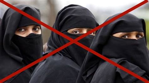 حجاب پہننے پر پابندی لگا دی گئی