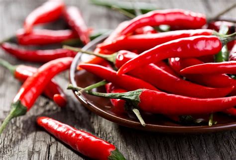 People Who Eat Chili Peppers May Live Longer — Heres Why