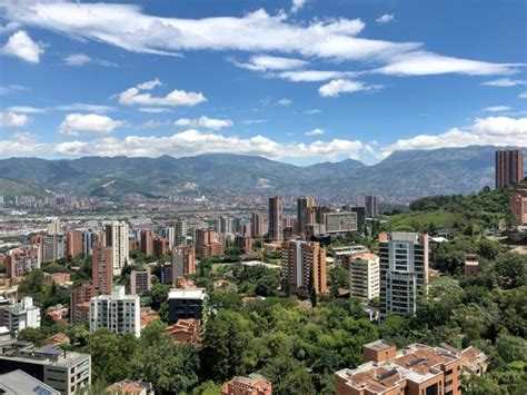 The best hostels, restaurants & tours, plus 100's of local tips in this free medellin city guide. Medellin City Guide - Things to Do, Restaurants, Nightlife